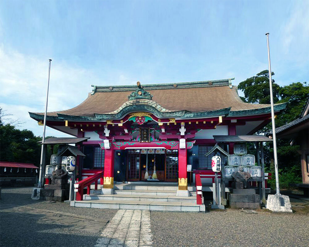 人 見 神社