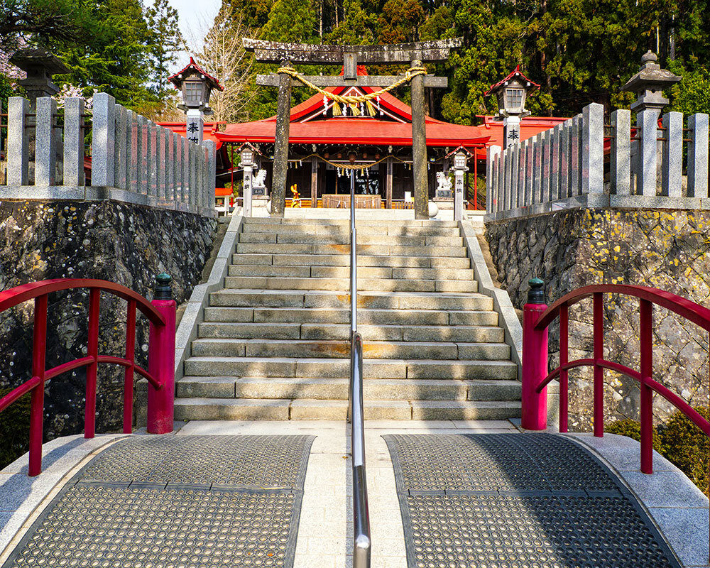 金蛇水神社