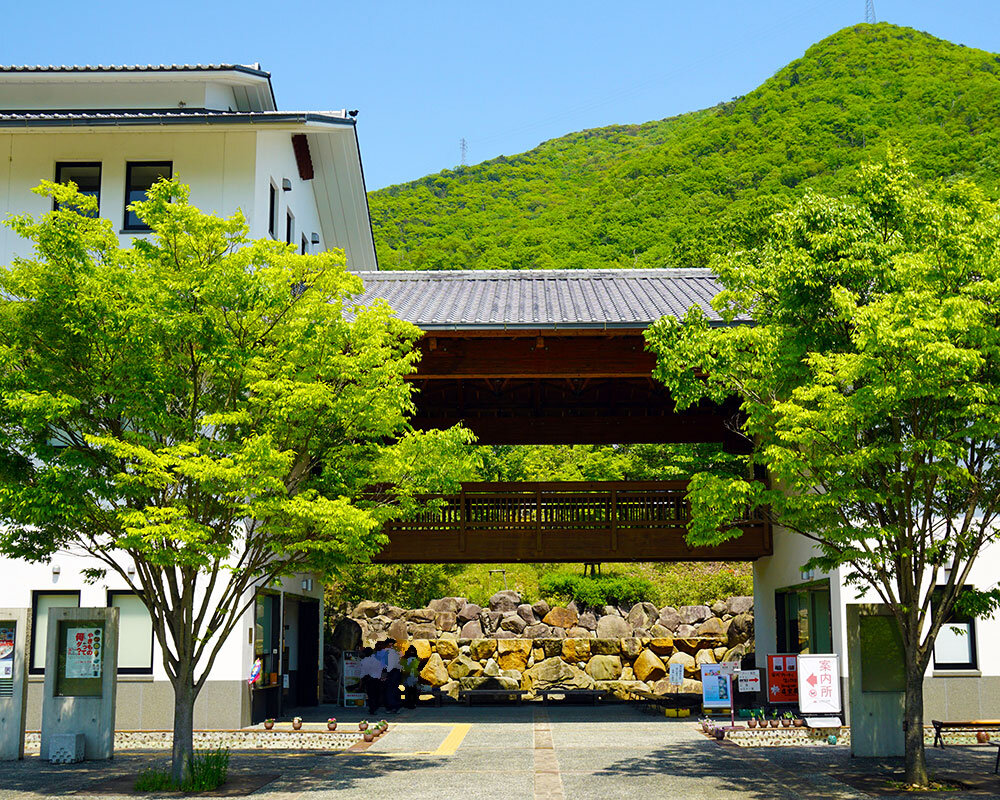 兵庫 陶芸 美術館